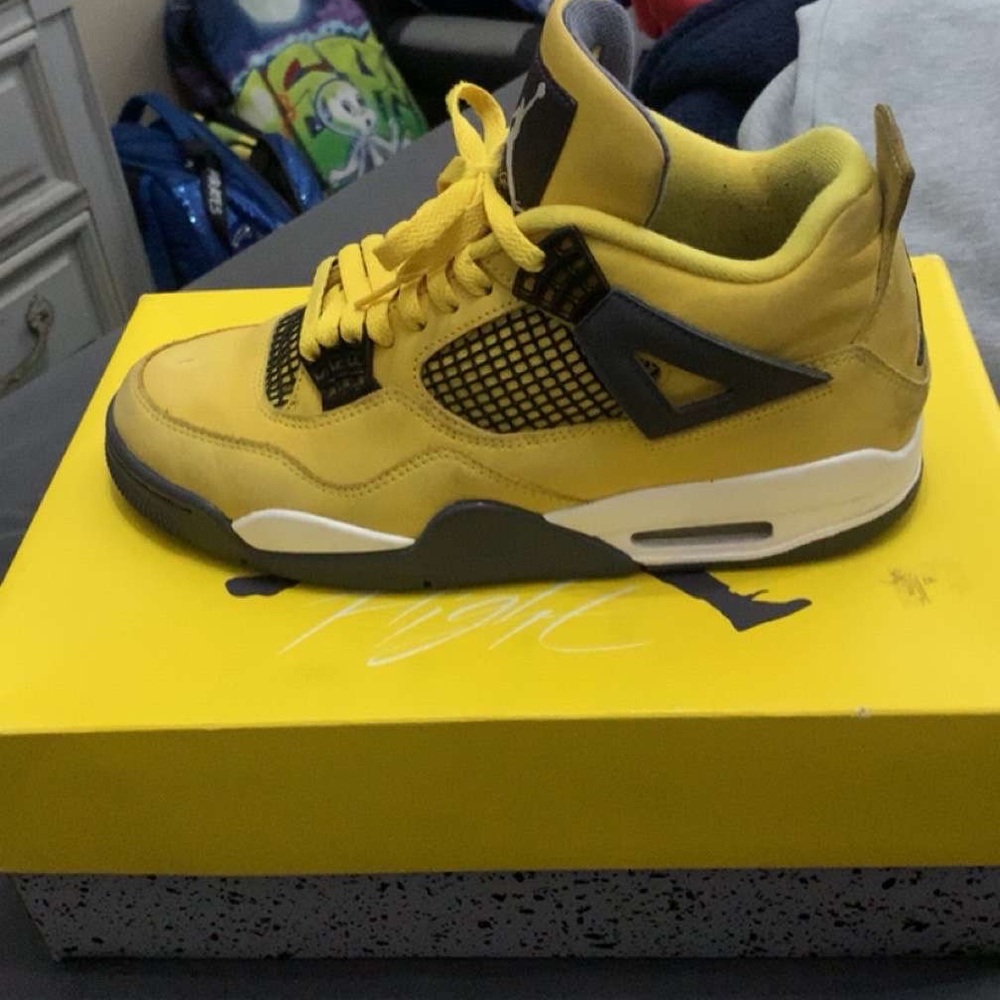 jordan 4 lightings